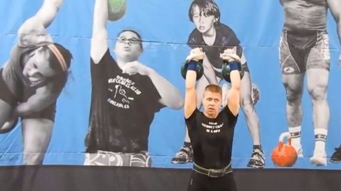 2017 WAKSC Kettlebell Sport Lifting World Championship Los Angeles.
2a veteran -85 kg LC24 med 65 reps som var personligt rekord.